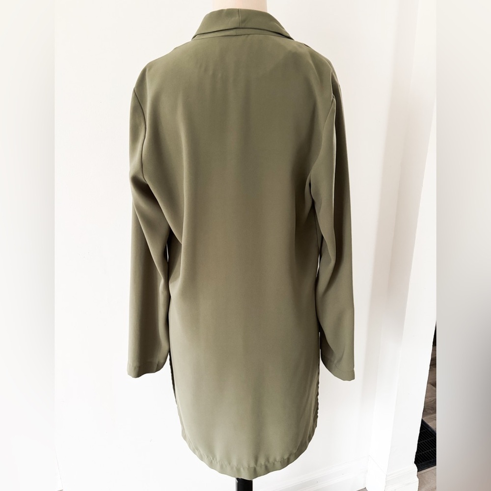 Suzy Shier Olive Green Open-Front Longline Blazer - Size Medium - Picture 8 of 8